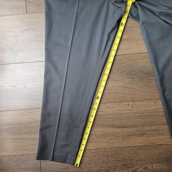 💫NWT Uniqlo Women's Dark Green EZY Tucked Ankle Length Trouser Pants Size M - Picture 11 of 15